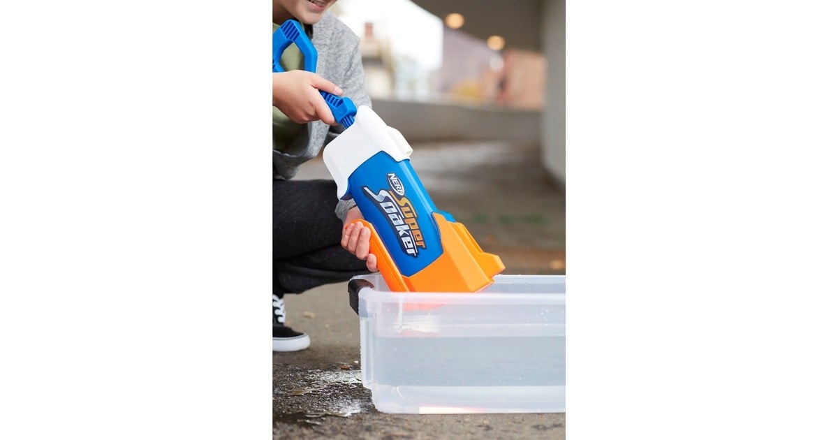 Nerf Super Soaker Quadblast Blaster ? Machine de trempage alimentée par Tuyau d'arrosage pour batailles épiques dans Le Jardin