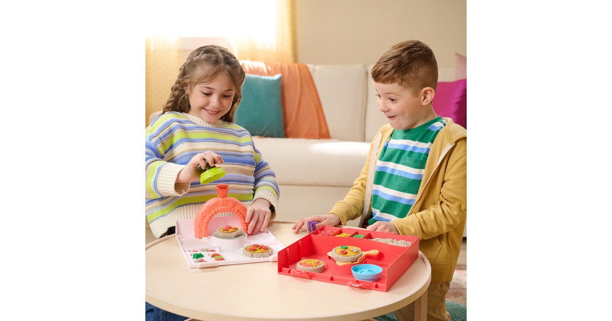 Kinetic Sand – Atelier Pizza Magique – 453 G De Sable Coloré, 4 Couleurs, 5 Outils – Jouet Sensoriel Dès 5 Ans