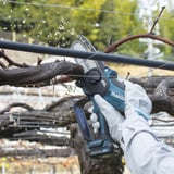 Makita Scie à branches sans fil UC100DZ, 12 Volts, Scie de taille Bleu/Noir