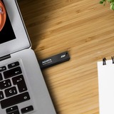 ADATA SC610 2 To USB Type-A 3.2 Gen 2 (3.1 Gen 2) Noir SSD externe Noir, 2 To, USB Type-A, 3.2 Gen 2 (3.1 Gen 2), 550 Mo/s, 10 Gbit/s, Noir