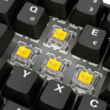 Sharkoon SKILLER SGK50 S4 Gen2 PBT RGB clavier gaming mécanique Noir, Layout DE (QWERTZ), Gateron G Pro 3.0 Yellow, 60%
