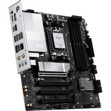 MSI  carte mère socket AM5 Noir/Argent