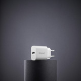 Intenso Adaptateur secteur W5A, Chargeur Blanc