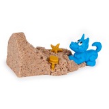Spin Master Kinetic Sand, Doggie Dig avec outil multi-usage surprise en forme de chien, 170 g de sable de plage et rangement de sable à modeler (plusieurs modèles disponibles.), jouets sensoriels pour enfants, Jeu de sable Kinetic Sand , Doggie Dig avec outil multi-usage surprise en forme de chien, 170 g de sable de plage et rangement de sable à modeler (plusieurs modèles disponibles.), jouets sensoriels pour enfants, Sable cinétique pour enfants, 5 an(s), Multicolore