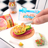 MGA Entertainment Make It Mini Foods: Diner in PDQ Series 4 (Wave A), Bricolage Miniverse Make It Mini Foods: Diner in PDQ Series 4 (Wave A), 8 an(s), Multicolore, Plastique