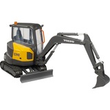 bruder 02465, Modèle réduit de voiture 