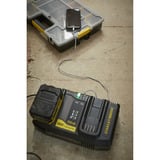Stanley Chargeur rapide à deux compartiments V20 (18V / 4A) pour batteries V20 Noir/Jaune