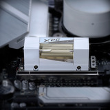 ADATA  SSD 