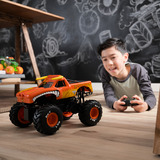 Spin Master Monster Jam, Monster truck El Toro Loco RC avec brumisateur à effets de fumée, échelle 1:15, jouets pour garçons et filles à partir de 3 ans, Voiture télécommandée Monster Jam , Monster truck El Toro Loco RC avec brumisateur à effets de fumée, échelle 1:15, jouets pour garçons et filles à partir de 3 ans, Monster truck, 4 an(s), Plastique, Noir, Orange