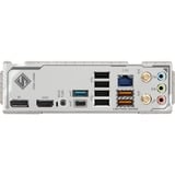 ASRock  carte mère socket AM5 