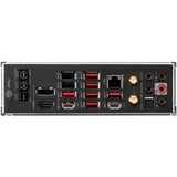 MSI MPG X670E CARBON WIFI carte mère socket AM5 Noir, RAID, Gb-LAN, WLAN, BT, Sound, E-ATX