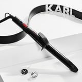 Rowenta X KARL LAGERFELD CF321L Fer à friser À chaleur Noir, Rouge 47 W 1,8 m Noir, Fer à friser, À chaleur, 200 °C, 60 s, Aluminium, Noir, Rouge