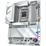 GIGABYTE X870 AORUS ELITE X3D ICE carte mère socket AM5 Argent/Blanc, RAID, 5 Gb-LAN, WLAN, BT, Sound, ATX