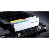 G.Skill 64 Go DDR5-6400 (2x 32 Go) mémoire vive Blanc, F5-6400J3239G32GX2-RM5RW, XMP 3.0