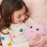 Spin Master FURFLUFFS - CHATON - ANIMAL COMPAGNON INTERACTIF - Transforme Ta Boule De Poils En Adorable Chaton Rose - 100 Sons et Réactions - Peluche Toute Douce - Jouet Enfant 5 Ans et + Rose, Fur Fluffs FURFLUFFS - CHATON - ANIMAL COMPAGNON INTERACTIF - Transforme Ta Boule De Poils En Adorable Chaton Rose - 100 Sons et Réactions - Peluche Toute Douce - Jouet Enfant 5 Ans et +, Garçon/Fille, 5 an(s), Sonore