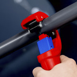 KNIPEX 90 23 02 BK, Coupe-tube Rouge/Bleu