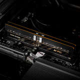 ADATA AX5R6400C3216G-DTAIRBK, Mémoire vive Noir