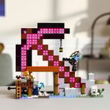 LEGO 21277 Minecraft The Pickaxe Mine, Jouets de construction 