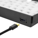 Sharkoon SKILLER SGK50 S3 Barebone RGB clavier gaming Noir, 75%