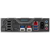 GIGABYTE X870 GAMING WIFI6 Carte Mère - Prend en charge les processeurs AMD Ryzen 9000, 8+2+2 phases VRM, jusqu'à 8000MHz DDR5 (OC), 1xPCIe 5.0 + 2xPCIe 4.0, Wi-Fi 6, LAN 2,5GbE, USB 4 carte mère socket AM5 Noir/gris, 8+2+2 phases VRM, jusqu'à 8000MHz DDR5 (OC), 1xPCIe 5.0 + 2xPCIe 4.0, Wi-Fi 6, LAN 2,5GbE, USB 4, AMD, Emplacement AM5, AMD Ryzen™ 7, Emplacement AM5, 256 Go, DDR5-SDRAM