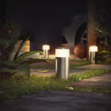 Philips Hue Lampe à plinthe White & Color Ambiance Calla, Lumière LED Argent