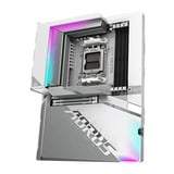 GIGABYTE B650E AORUS STEALTH ICE carte mère socket AM5 Blanc/Argent, RAID, 2.5 Gb-LAN, Wi-Fi 7, BT, Sound, ATX