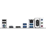 GIGABYTE B550M DS3H AC R2 Carte mère - Processeurs AMD Ryzen 5000, VRM 5+3 phases, jusqu'à 4733 MHz DDR4 (O.C.), 1x M.2 PCIe 4.0 + 1x M.2 PCIe 3.0, Wi-Fi 5, LAN 1 GbE, USB 3.2 Gen 1 carte mère socket AM4 VRM 5+3 phases, jusqu'à 4733 MHz DDR4 (O.C.), 1x M.2 PCIe 4.0 + 1x M.2 PCIe 3.0, Wi-Fi 5, LAN 1 GbE, USB 3.2 Gen 1, AMD, Emplacement AM4, AMD Ryzen 3000 Series, AMD Ryzen 4000 Series, AMD Ryzen 5000 Series, Emplacement AM4, DDR4-SDRAM, 128 Go