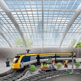 LEGO City - Le train de passagers télécommandé, Jouets de construction 60197