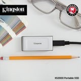 Kingston XS2000 Portable, 4 To SSD externe Argent/Noir, SXS2000/2000G, USB-C 3.2 (20 Gbit/s)