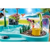 PLAYMOBIL Family Fun - Piscine avec jet d'eau, Jouets de construction 70610