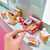 MGA Entertainment MGA's Miniverse - Make It Mini Appliances Series 3, Bricolage Miniverse Make It Mini Appliances Series 3, 8 an(s), Multicolore, Plastique