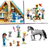 LEGO Friends - clinique vétérinaire pour chevaux et animaux de compagnie, Jouets de construction 42651