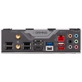 GIGABYTE B760 GAMING X AX carte mère socket 1700 Noir/gris, RAID, 2.5Gb-LAN, WLAN, BT, Sound, ATX
