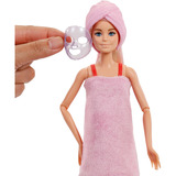 Mattel JFY67, Poupée 