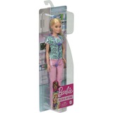 Mattel Poupée de carrière - Infirmière 