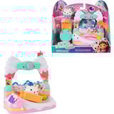 Spin Master Gabby et la Maison Magique Le Film - Gabby Dollhouse - Balcon Délices Glacés De P'tiChou - 1 Figurine Et 5 Accessoires - Dessin Animé Jouet Maison De Poupée - Jouet Enfant 3 Ans Et + Gabby's Dollhouse Gabby et la Maison Magique Le Film - Gabby Dollhouse - Balcon Délices Glacés De P'tiChou - 1 Figurine Et 5 Accessoires - Dessin Animé Jouet Maison De Poupée - Jouet Enfant 3 Ans Et +, Action/Aventure, 3 an(s), Multicolore