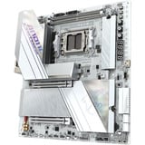GIGABYTE X870 A TACHYON ICE carte mère socket AM5 Blanc
