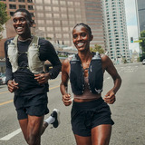 Osprey Dyna LT Veste de course et d'hydratation pour femmes, Sac à dos Noir