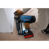 Bosch Cloueur à bois sans fil GNH 18V-64-3M Professional solo, 18Volt, Clouteuse Bleu/Noir