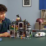 LEGO DC Super Heroes Batman Arkham Asylum, Jouets de construction 
