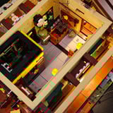 Lumibricks Westbahnhof, Jouets de construction 