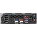 GIGABYTE X870 GAMING X WIFI7 carte mère socket AM5 Noir/gris, RAID, 2.5 Gb-LAN, WLAN, BT, Sound, ATX