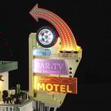 Lumibricks Motel Twilight, Jouets de construction 