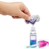 MGA Entertainment Yummiland Mystery Lip Gloss Doll - Stephie Snowcone, Poupée Mini poupée, Femelle, 4 an(s), Garçon/Fille, Multicolore