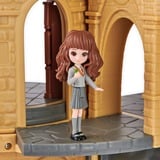 Spin Master Wizarding World: Harry Potter - Magical Minis Hogwarts Castle, Figurine Wizarding World HARRY POTTER - CHÂTEAU DE POUDLARD MAGICAL MINIS - Château Poudlard Avec Effets Sonores et Lumineux - Figurine Hermione Et 12 Accessoires - 6061842 - Jouet Enfant 5 ans et +, Action/Aventure, 5 an(s), AAA, Multicolore