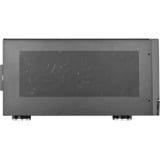 SilverStone  boîtier HTPC Gris foncé | 4x USB-A | 1x USB-C