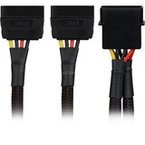 Sharkoon 4Pin 5,25"  > 2x 15Pin SATA, Adaptateur Noir