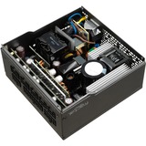 Fractal Design ION SFX-L 650W Gold alimentation  Noir, 650 W, 100 - 240 V, 50/60 Hz, 8/4 A, 100 W, 100 W