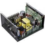 Seasonic FOCUS-PX-650 unité d'alimentation d'énergie 650 W 20+4 pin ATX ATX Noir Noir, 650 W, 100 - 240 V, 50/60 Hz, 5.5 - 11 A, 100 W, 840 W