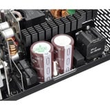 Thermaltake PS-TPD-0650F3FAGE-1 unité d'alimentation d'énergie 20-pin ATX ATX Noir alimentation modulaire 650 watt Noir, 4x PCIe, 650 W, 100 - 240 V, 780 W, 50/60 Hz, 10 A, Actif